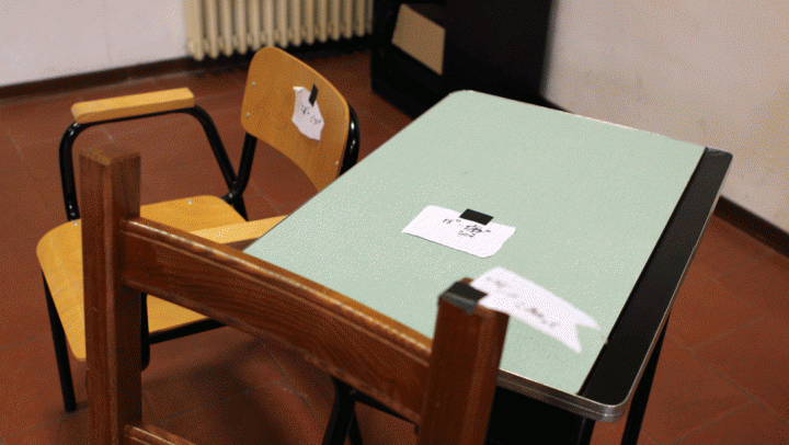 chair-and-notes9